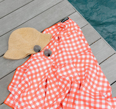 Original Towel: Gingham Red