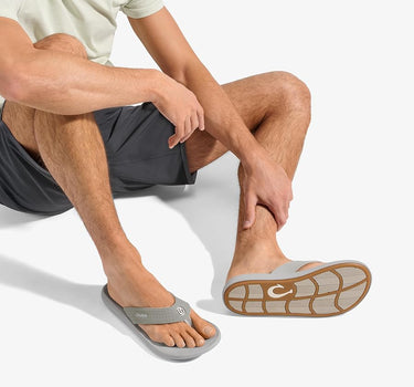 OluKai Kiʻi sandals in Ash and Sterling 