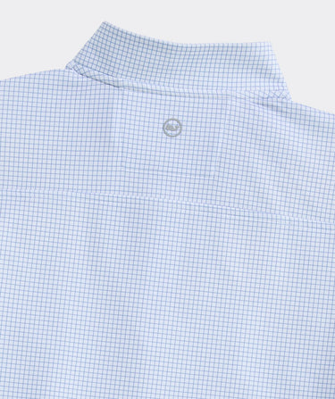 Close up of Blueline × Vineyard Vines Coastline quarter zip collar and performance fabric