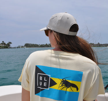 Bahamas Lobster Women’s Crop Tee