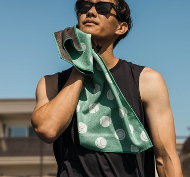 Fitness Towel: Love Love Green