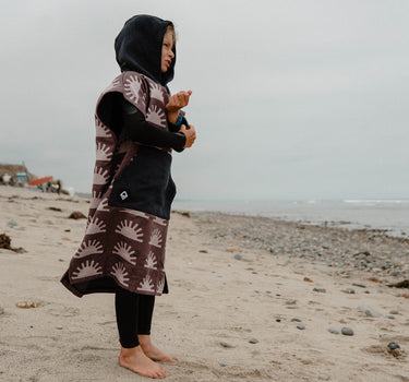 Kids Changing Poncho: Sunshine Burgundy