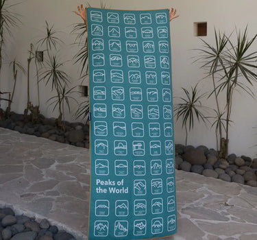 Original Towel: Peaks of the World Teal Ocean