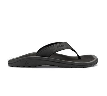 Side profile of OluKai ʻOhana Black sandals highlighting water-resistant straps and anatomically contoured footbed.